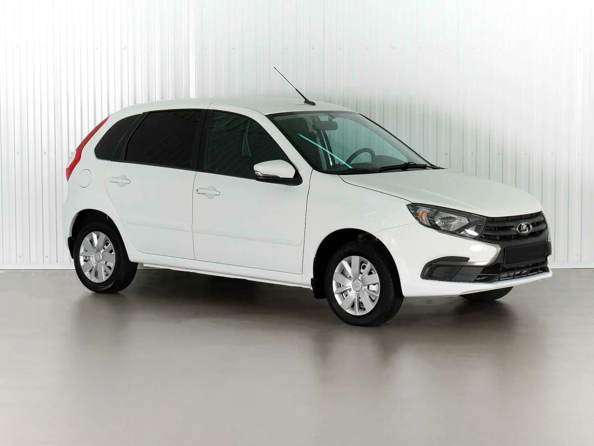 Lada Granta Хэтчбек в Казань - фото №1