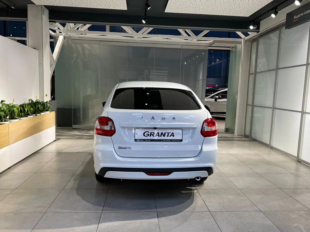 Lada Granta Лифтбек в Казань - фото №4