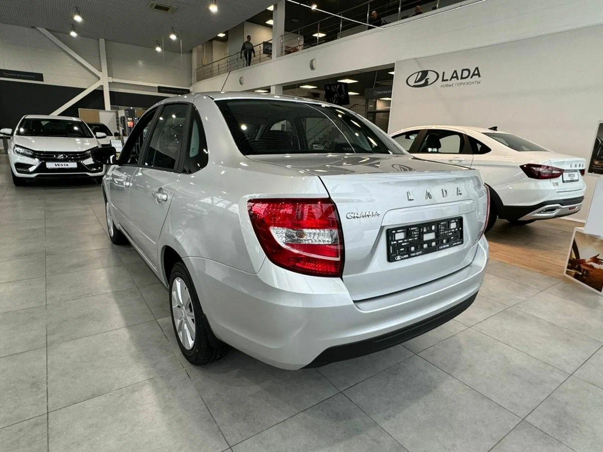 Lada Granta Седан в Казань - фото №3
